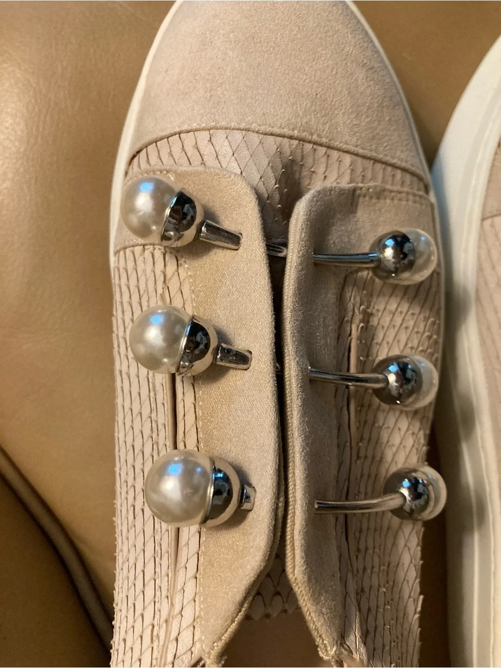 Kurt Geiger sneakers with pearl details